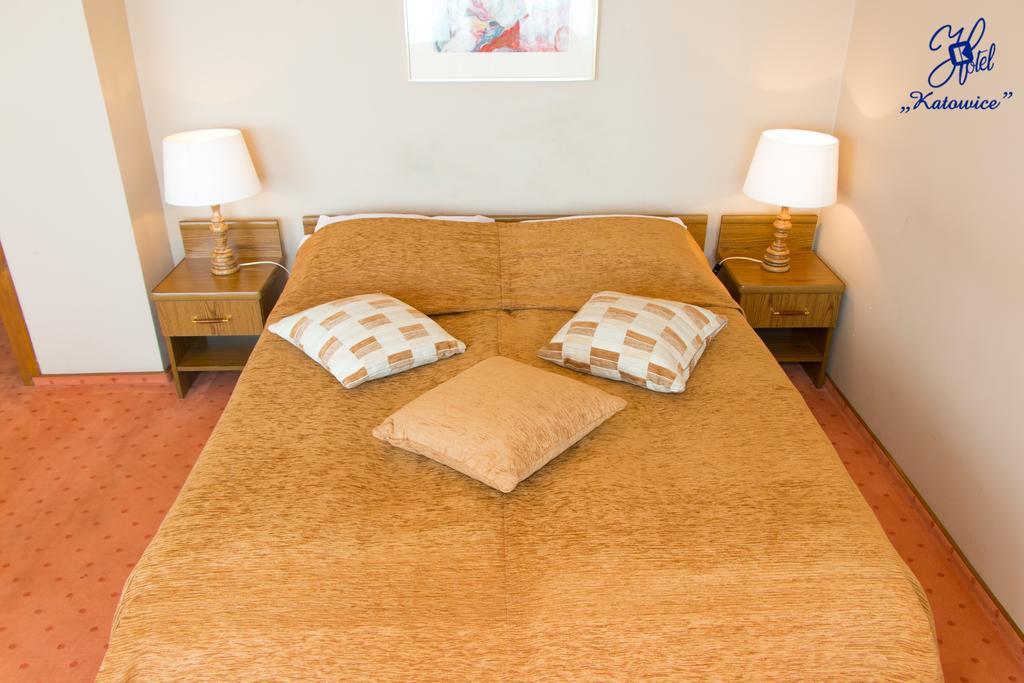 Hotel Katowice Economy Extérieur photo