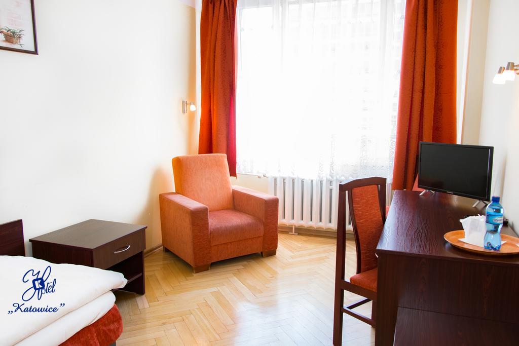 Hotel Katowice Economy Extérieur photo